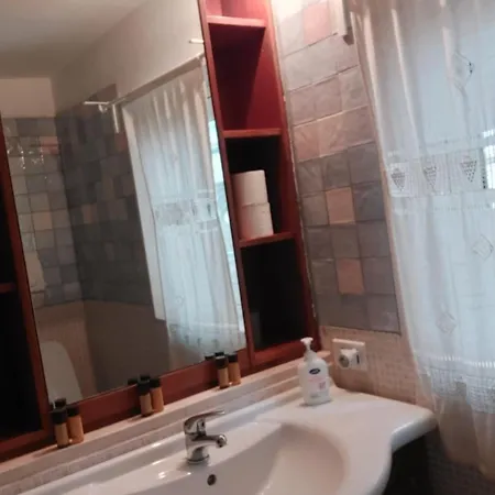 Benedetto Cairoli Guest house *