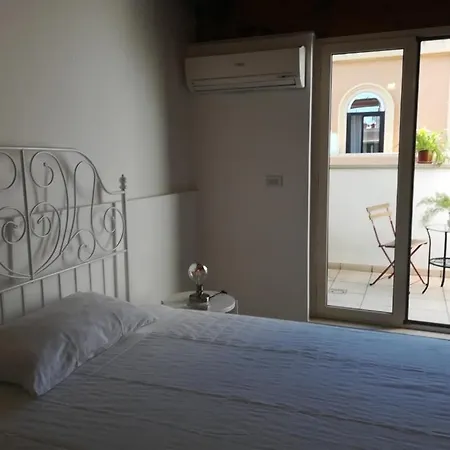 Benedetto Cairoli Penzion Bari